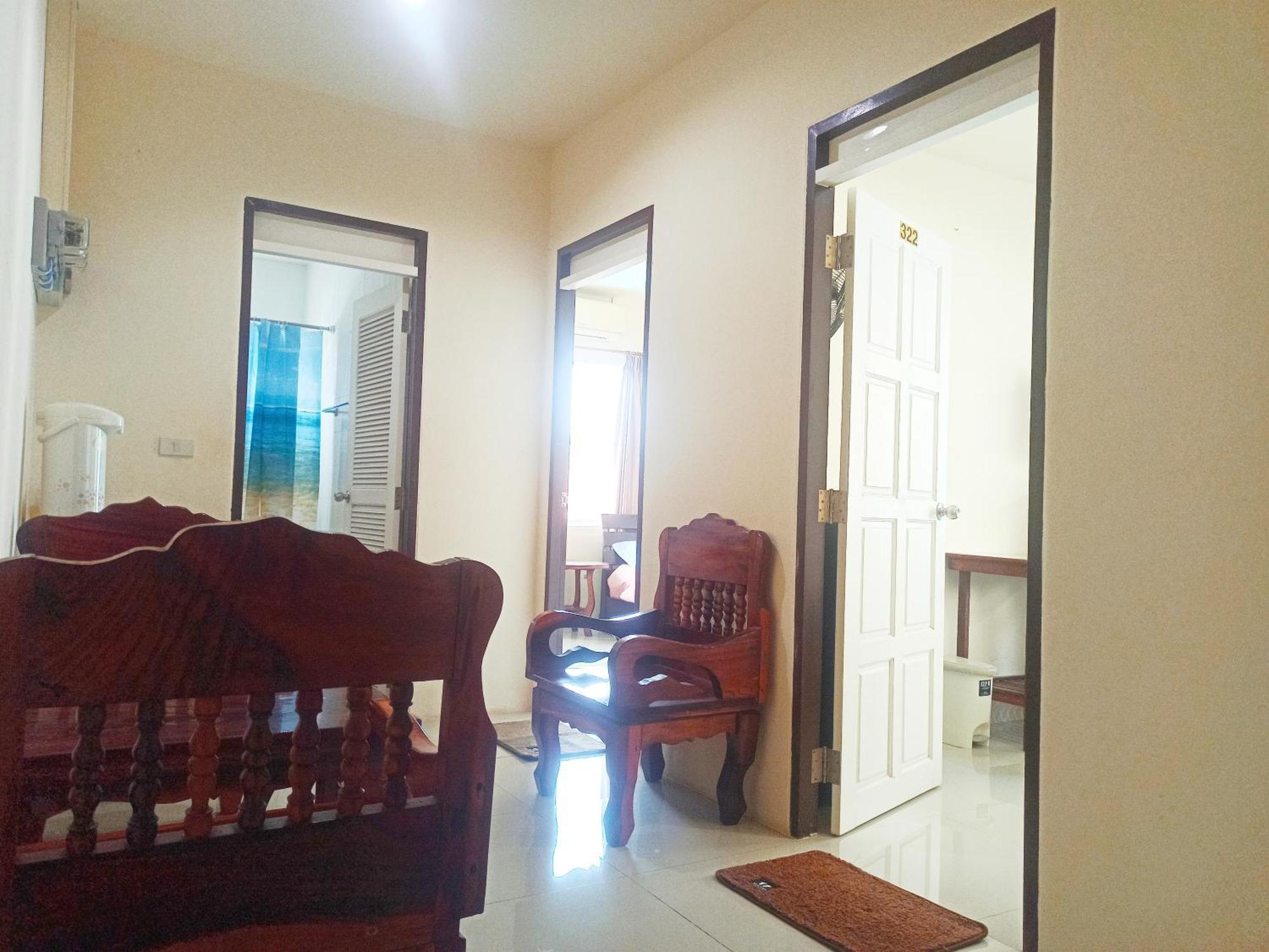 Nu Phuket Airport Resident 1 Bed & Breakfast Nai Yang Exterior photo