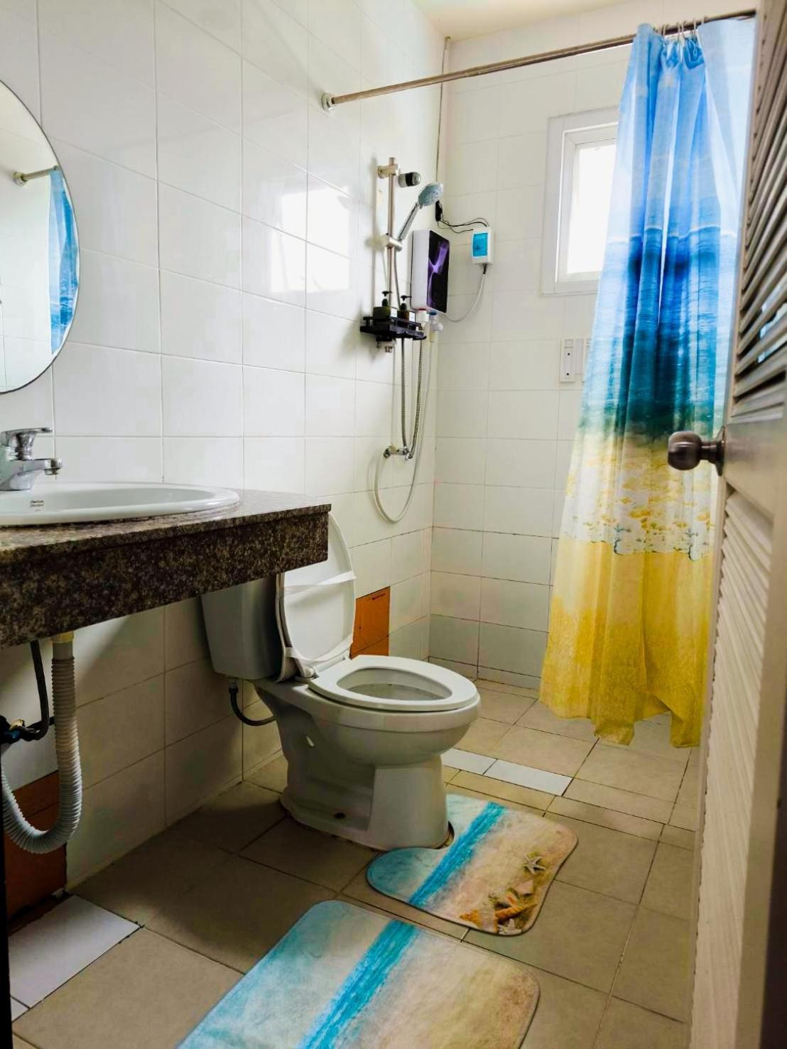 Nu Phuket Airport Resident 1 Bed & Breakfast Nai Yang Room photo